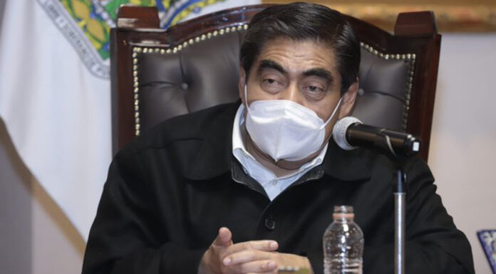 Coparmex, “lo más rancio de la derecha poblana”: Barbosa Barbosa respondió a los cuestionamientos de la Coparmex sobre seguridad.