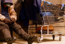 Boston retira campamentos de indigentes Boston