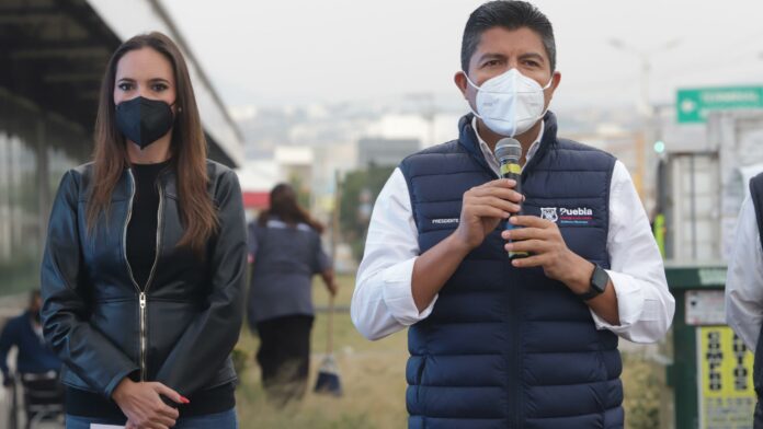 Lalo-Rivera Lalo Rivera enfatizó que brindará facilidades a la candidata para investigar las agresiones que sufrió y deslindar responsabilidades. Foto: Es Imagen