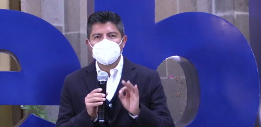 Lalo Rivera, alcalde de Puebla, dijo que el municipio se convertirá en una de las ciudades más seguras del país. Foto: Captura de pantalla.