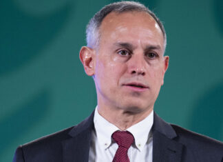López-Gatell sale negativo a prueba Covid-19 “El doctor Hugo López-Gatell salió negativo de Covid y sólo tiene una gripe, un catarro común”, dijo AMLO en su conferencia de hoy. Foto: Es Imagen