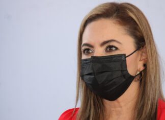 Paola Angon dispuesta a reunirse con Barbosa Paola Angón dio la orden para reforzar todos los protocolos sanitarios en el Ayuntamiento.