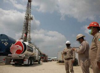 Afirma AMLO que blindará elección sindical en Pemex