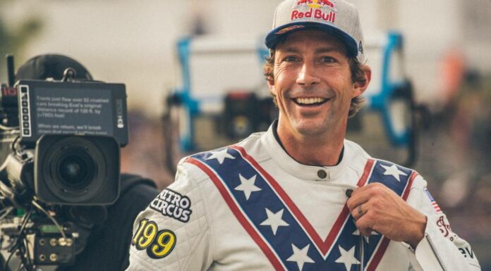 Hospitalizan a Travis Pastrana tras accidente en paracaídas