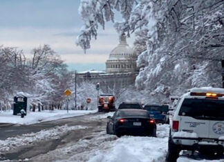 Washington DC cierra oficinas y escuelas por tormenta invernal Washington