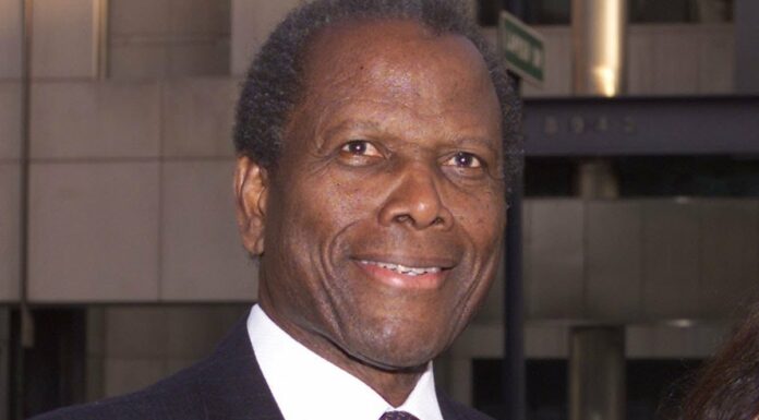 Fallece Sidney Poitier a los 94 años, estrella de Hollywood