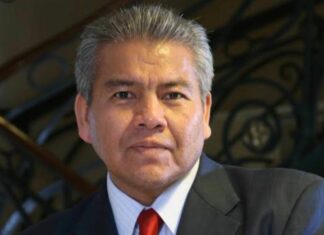 Celebra TSJ reincorporación de Ricardo Velázquez ricardo