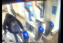 Joven muere al intentar saltar los torniquetes del Metro de NY