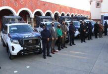 Paola Angon entrega patrullas y reconocimientos a policía de San Pedro Cholula