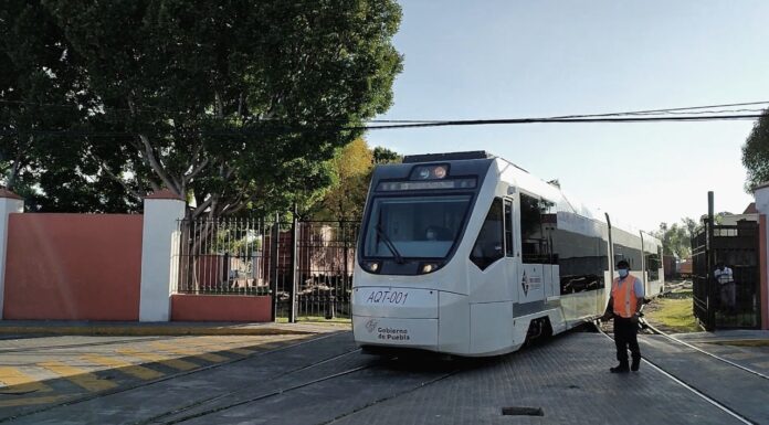 Empresarios aún analizan concesión del Tren Puebla-Cholula