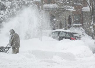 Alerta en Boston por tormenta invernal con fuerza de huracán