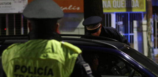 Durante el Operativo Alcoholímetro “A Salvo Contigo y Con Rumbo”, 8 personas presentaron tercer grado de intoxicación etílica. Foto: Es Imagen // Ilustrativa
