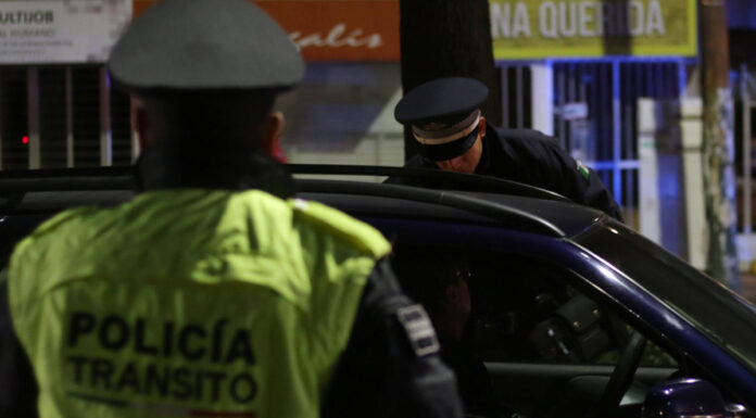 Alcoholímetro por Año Nuevo dejó 1 detenido en Puebla Durante el Operativo Alcoholímetro “A Salvo Contigo y Con Rumbo”, 8 personas presentaron tercer grado de intoxicación etílica. Foto: Es Imagen // Ilustrativa
