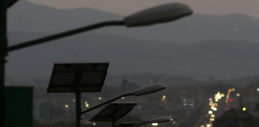 La falta de alumbrado público propició robos de autopartes y a casa habitación. Foto: Es Imagen // Ilustrativa