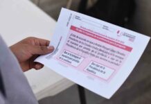 Analiza SCJN “rasurar” pregunta para revocación Por un problema con el aire acondicionado de la sala de Plenos de la SCJN, los ministros interrumpieron el análisis. Foto: Es Imagen