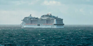 Guardia Costera de EU busca a 39 náufragos en Florida Guardia Costera