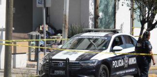 Hallan cadáver de indigente en el Barrio de Santiago La zona fue abanderada por policías municipales en espera de peritos de la FGE para las diligencias de levantamiento de cadáver. Foto: Es Imagen