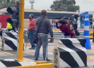 Vandalizan el poncha llantas del Edomex