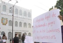 Protestan contra cobro del DAP en Tehuacán El cobro del ´Derecho al Alumbrado Público (DAP) es un tema que ha generado múltiples inconformidades sociales en la región. Foto: Es Imagen