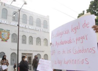 Protestan contra cobro del DAP en Tehuacán El cobro del ´Derecho al Alumbrado Público (DAP) es un tema que ha generado múltiples inconformidades sociales en la región. Foto: Es Imagen