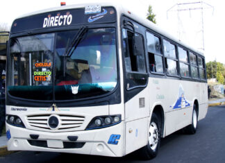 Asaltan con violencia a usuarios de Ruta Directo Cholula Se montó un operativo para ubicar a los asaltantes -que con violencia- quitaron sus pertenencias a los pasajeros.