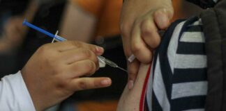 Consultará Barbosa con IP decreto para no vacunados decreto