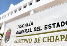 Manifestantes atacan a turista rusa en Chiapas Manifestantes obligan a los conductores a pagar cuotas de un dólar (unos 20 pesos) por cada pasajero. Foto: FGE Chiapas