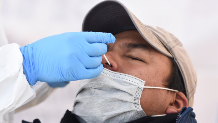 ómicron El titular de Salud, José Antonio Martínez, afirmó que la nueva variante Ómicron, prácticamente ya desplazó a Delta.