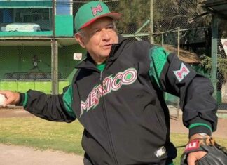 ¡Saque la pelota del estadio Presidente! presidente