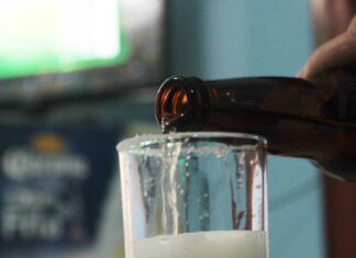 Anuncian programa para apoyar a locales con venta de alcohol Este programa surge del análisis que se hizo en el Ayuntamiento de Puebla sobre los negocios a los que más afectó la pandemia.
