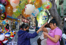 Segom descarta operativos para retirar ambulantes El titular de SEGOM enfatizó que evitarán los operativos de levantamiento