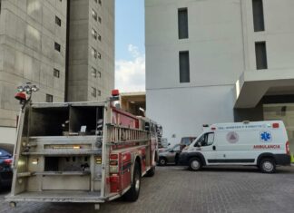 Rescatan a atrapados en elevador de Sonata Towers