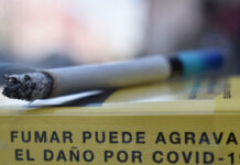 Darán hasta 10 años de cárcel a quien facilite fumar a menores Facilitar el consumo de tabaco a niños será considerado corrupción de menores, delito que se castiga con penas de hasta 10 años de prisión. Foto: Es Imagen