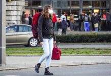 6 ciudades de EU dejarán de exigir el uso de cubrebocas 6 ciudades de EU dejarán de exigir el uso de cubrebocas