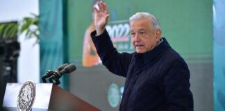 Estado debe investigar pleito AMLO-Loret: analistas El pleito entre AMLO y Carlos Loret de Mola debe investigarse desde las dependencias del Estado, consideraron analistas en Oro Noticias.