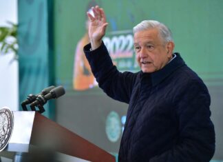 AMLO visitará Centroamérica y Cuba en mayo AMLO reiteró que los periodistas deben de dar a conocer cuánto ganan, esto pese a que organizaciones le han pedido frenar sus comentarios.