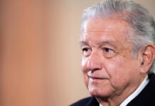 AMLO usará aeronaves militares para gira de trabajo AMLO informó que como parte de esta gira, visitará Sonará, revisará aduanas y posteriormente estará en Ciudad Juárez.