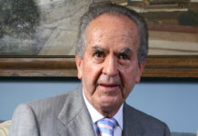 Fallece Alberto Baillères, dueño de El Palacio de Hierro Alberto Baillères González fue condecorado con la Medalla Belisario Domínguez en 2015. Foto: Twitter