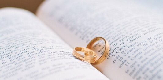 Celebran 1er matrimonio trans en Veracruz sin amparos