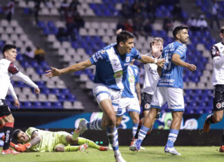 Club Puebla llega de favorito a partido contra Querétaro Para este duelo, el Club Puebla ya contará con sus dos estrellas: el paraguayo Anthony Silva y el chileno Pablo Parra. Foto: Es Imagen