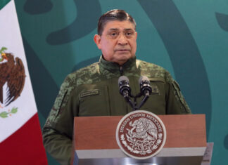 Cresencio Sandoval se contagia de Covid por segunda vez Cresencio Sandoval indicó que estará en confinamiento y bajo supervisión médica. Foto: Es Imagen