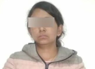 Detienen a mujer que custodiaba combustible Detienen a mujer que custodiaba combustible