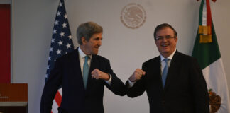 EU quiere ayudar a México a fortalecer sector eléctrico: Kerry Estados Unidos (EU) quiere ayudar a México a fortalecer el sector energético para que el mercado sea abierto y competitivo. Foto: Es Imagen