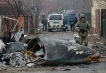 Dejan Ucrania más de 500 mil personas ante incursión rusa