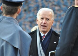 Hay alto riesgo de que Rusia invada Ucrania, dice Biden Hay alto riesgo de que Rusia invada Ucrania, dice Biden