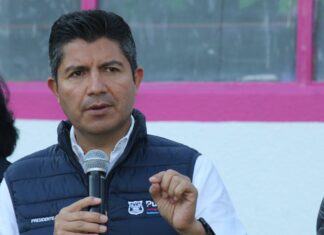 Rivera pide todo el peso de la ley contra “caníbal” de La Resurrección Lalo Rivera aseguró que en su primer trienio al frente del gobierno de la ciudad, tampoco cayó en la entrega de bases sindicales. Foto: Es Imagen