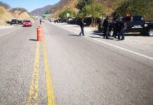 Integrantes de la CNTE se accidentan en Michoacán