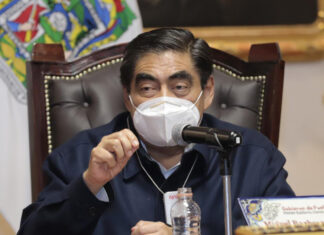PIB en Puebla va en crecimiento, afirma Barbosa La economía mexicana entró técnicamente en recesión al registrar una caída del 0.1% del PIB en el 4o trimestre del 2021. Foto: Twitter