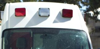 Persona cae y muere en cisterna de casa en Xochimehuacan persona