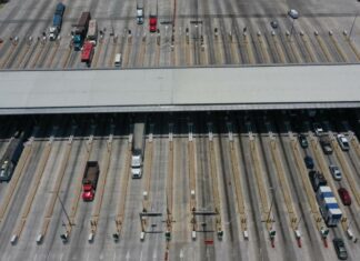 SCT frena aumento a peaje en carreteras SCT suspendió "hasta nuevo aviso" el ajuste tarifario anunciado para este miércoles, por lo que las tarifas 2021 siguen vigentes.
